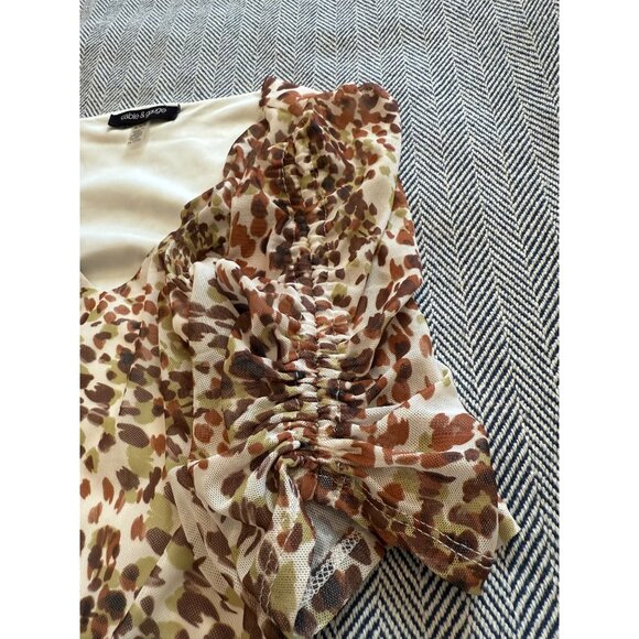 Leopard Print Ruched V-Neck Top By Cable & Gauge M/M Mesh Overlay & Puff Sleeves - Picture 5 of 8